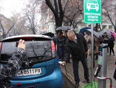 В Стара Загора откриха първата станция за зареждане на електромобили_6