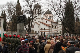 Стара Загора се преклони пред делото на Апостола_6