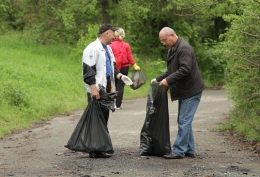 Над 6 500 жители на Стара Загора почистваха паркове и градини, кампанията продължава и утре_9