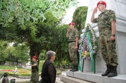 Стара Загора сведе глава пред подвига и саможертвата на защитниците на града_2