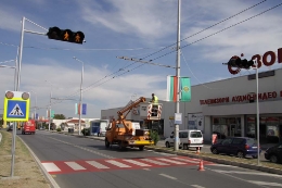 В Стара Загора бе поставен първият светофар „бягащ пешеходец” със сензорно управление_3